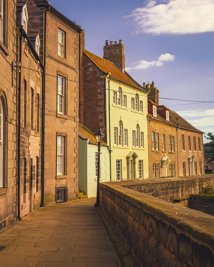 Georgian houses along the top of Berwick’s Elizabethan walls in evening sun